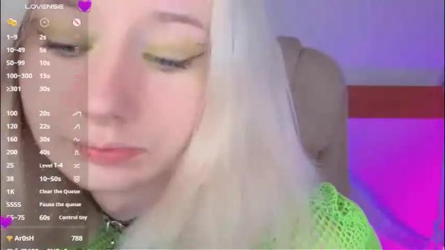 Image 4 of katia_kim Stream on Chaturbate on 1 month ago