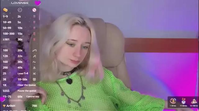 Image 7 of katia_kim Stream on Chaturbate on 1 month ago