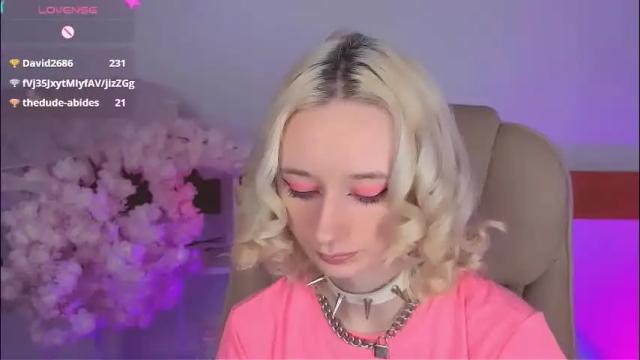 Image 10 of katia_kim Stream on Chaturbate on 18 days ago