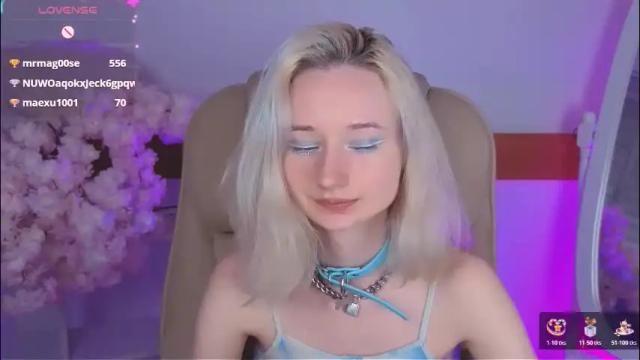 Image 6 of katia_kim Stream on Chaturbate on 18 days ago