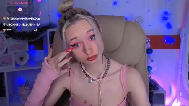 Image 8 of katia_kim Stream on Chaturbate on 28 days ago