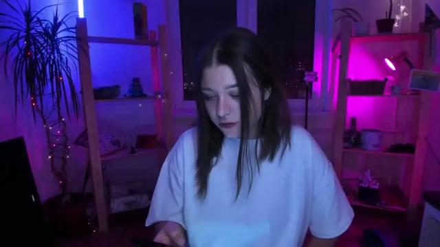 Image 7 of katia_leta Stream on Chaturbate on 16 months ago