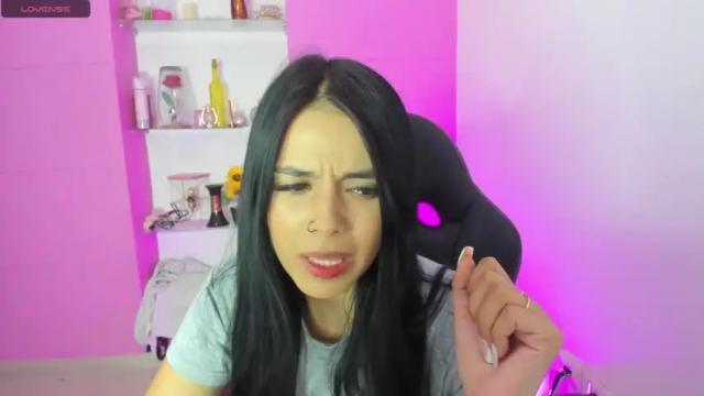 Image 3 of katia_sex25 Stream on Chaturbate on 14 months ago