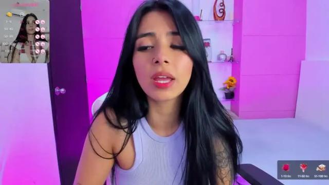 Image 4 of katia_sex25 Stream on Chaturbate on 12 months ago