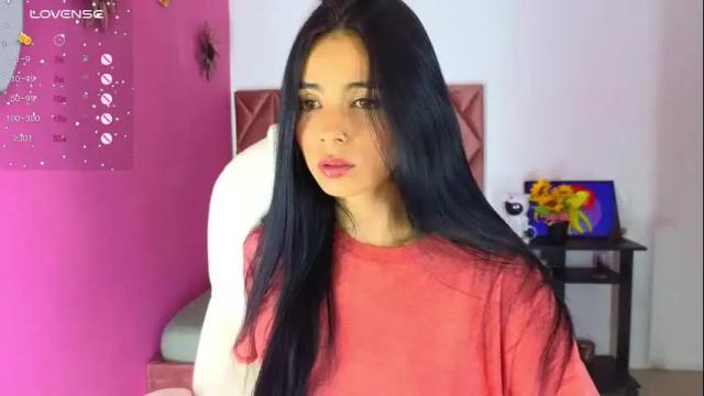 Image 3 of katia_sex25 Stream on Chaturbate on 26 days ago