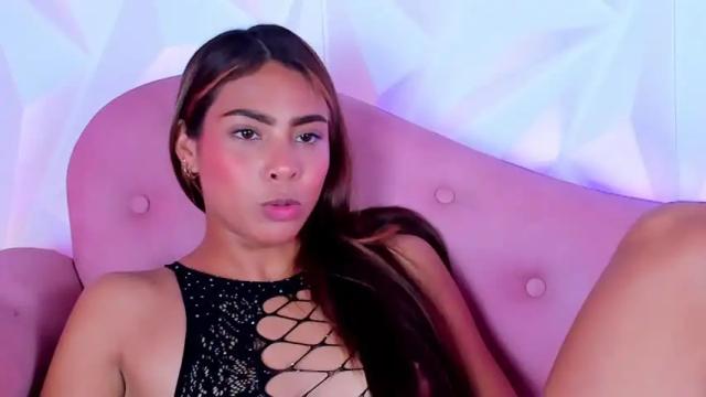 Image 6 of katiagarcia_ Stream on Chaturbate on 13 months ago