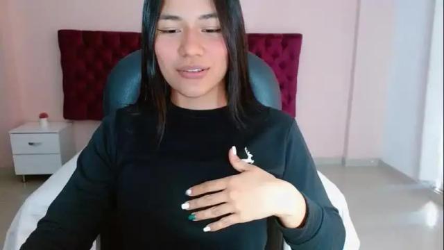 Image 4 of katiaroys Stream on Chaturbate on 20 months ago