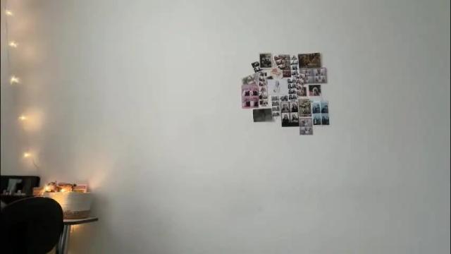 Image 4 of katie________ Stream on Chaturbate on 27 days ago