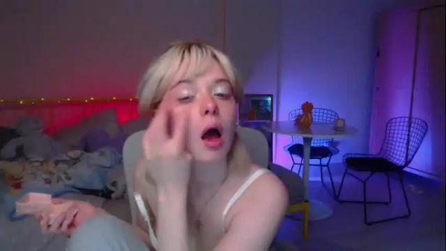 Image 2 of katie_deville Stream on Chaturbate on 2 months ago