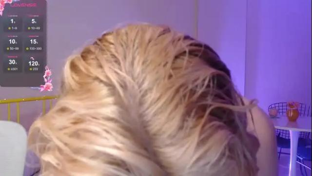 Image 6 of katie_deville Stream on Chaturbate on 2 months ago