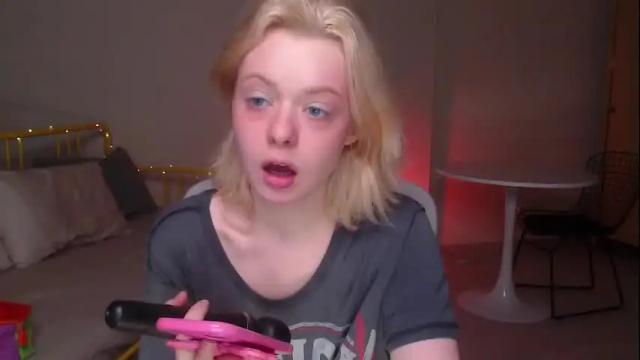 Image 3 of katie_deville Stream on Chaturbate on 2 months ago