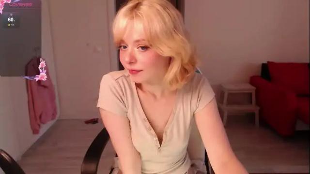 Image 10 of katie_deville Stream on Chaturbate on 1 month ago