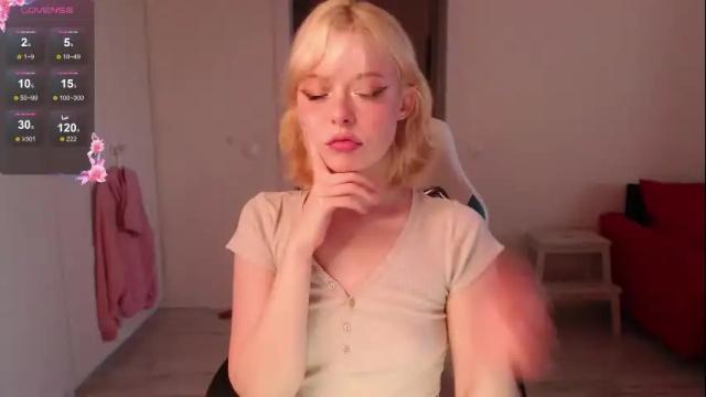 Image 3 of katie_deville Stream on Chaturbate on 1 month ago