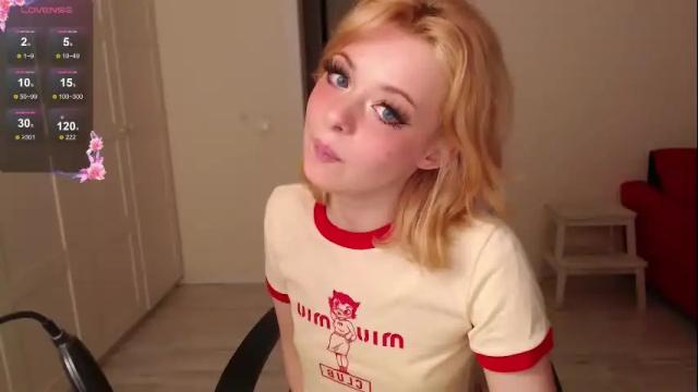 Image 3 of katie_deville Stream on Chaturbate on 1 month ago