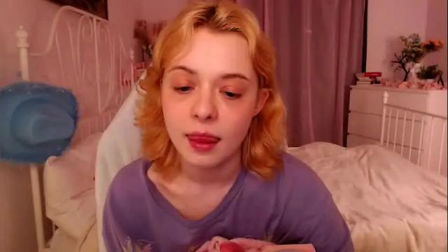 Image 8 of katie_deville Stream on Chaturbate on 28 days ago