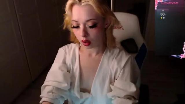 Image 11 of katie_deville Stream on Chaturbate on 9 days ago