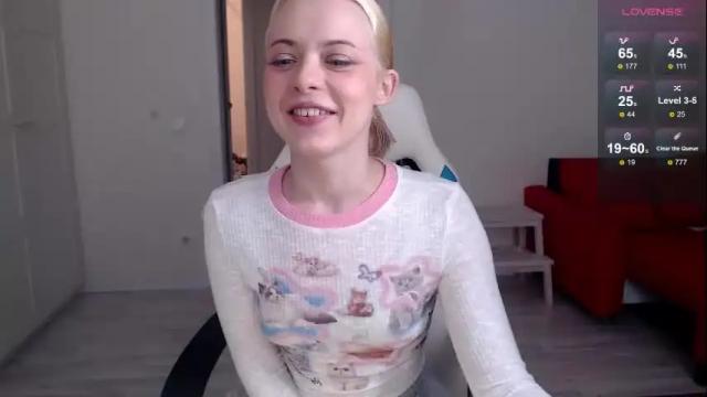 Image 8 of katie_deville Stream on Chaturbate on 3 months ago