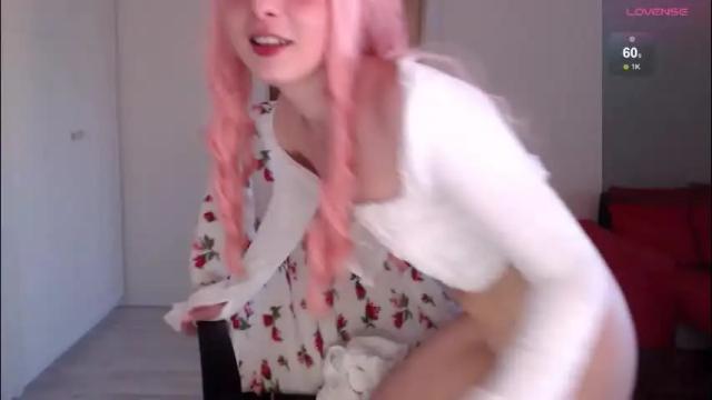 Image 4 of katie_deville Stream on Chaturbate on 2 months ago