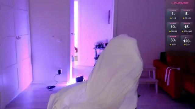 Image 12 of katie_deville Stream on Chaturbate on 2 months ago