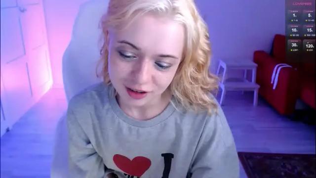 Image 8 of katie_deville Stream on Chaturbate on 2 months ago