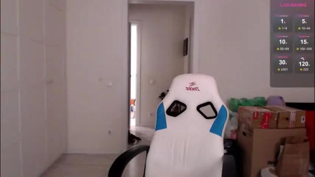Image 6 of katie_deville Stream on Chaturbate on 1 month ago