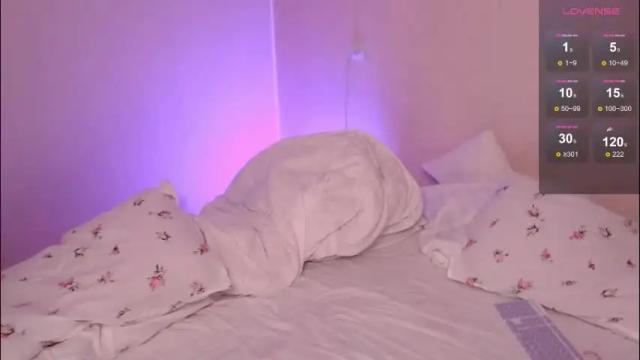 Image 7 of katie_deville Stream on Chaturbate on 27 days ago