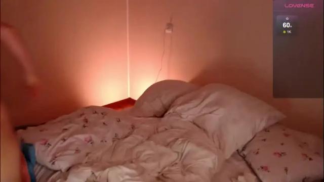Image 3 of katie_deville Stream on Chaturbate on 24 days ago