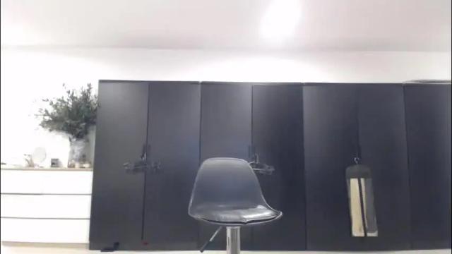 Image 8 of katie_thai Stream on Chaturbate on 2 months ago