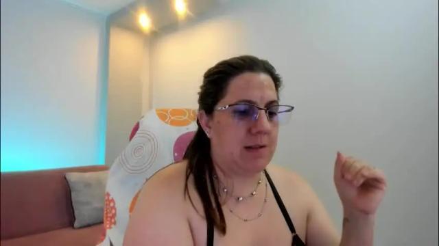 Thumbnail 2, katiee_jones_'s Stream at Chaturbate, 1 month ago