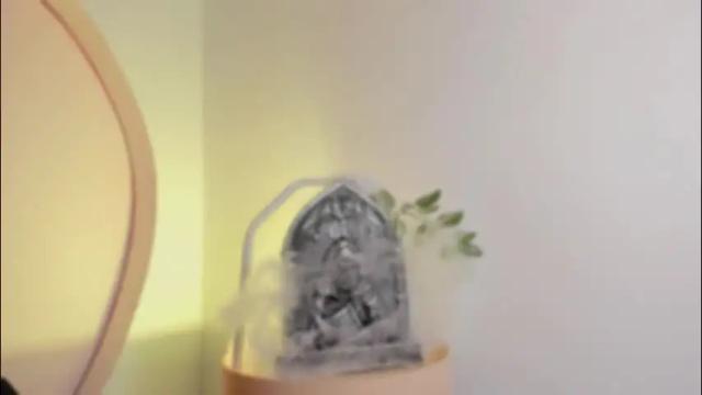 Image 12 of katiepeach_ Stream on Chaturbate on 4 days ago