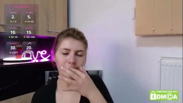 Image 2 of katiepov Stream on Chaturbate on 2 months ago