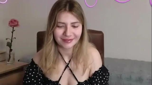 Image 10 of katiepov Stream on Chaturbate on 27 days ago