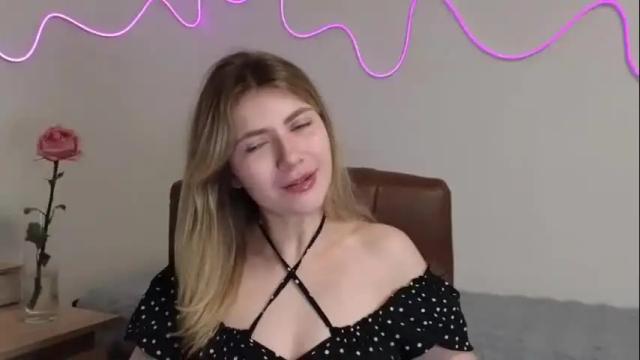 Image 8 of katiepov Stream on Chaturbate on 27 days ago