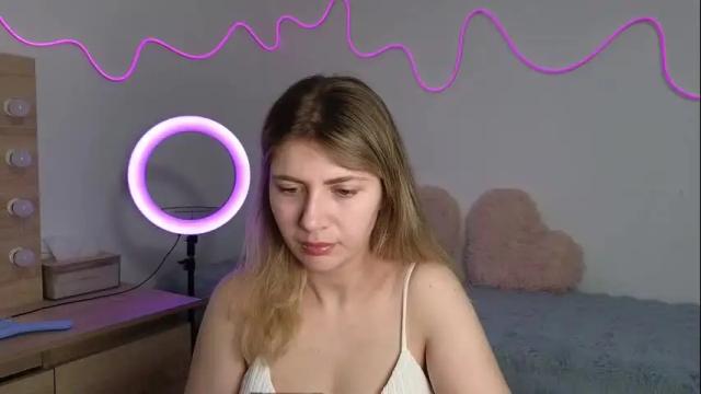 Image 4 of katiepov Stream on Chaturbate on 26 days ago