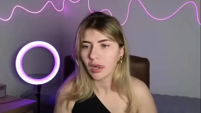 Image 10 of katiepov Stream on Chaturbate on 22 days ago