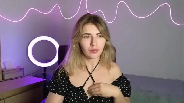Image 11 of katiepov Stream on Chaturbate on 21 days ago