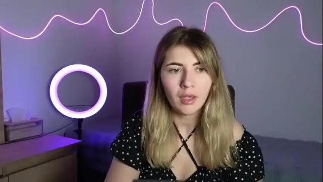 Image 2 of katiepov Stream on Chaturbate on 21 days ago