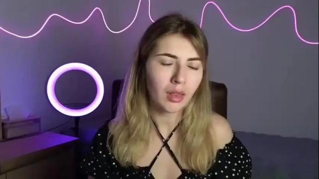 Image 6 of katiepov Stream on Chaturbate on 21 days ago