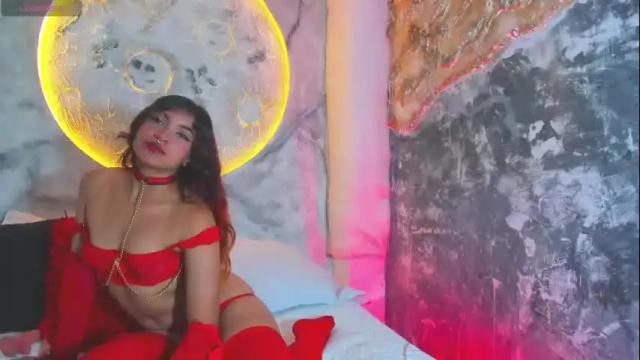 Image 3 of katierouge Stream on Chaturbate on 1 month ago