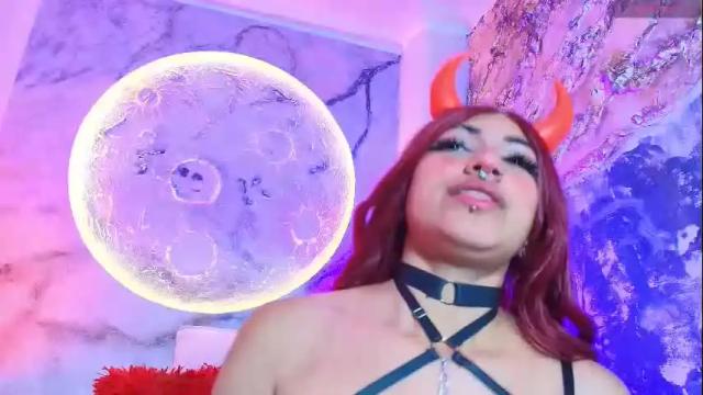 Image 12 of katierouge Stream on Chaturbate on 1 month ago