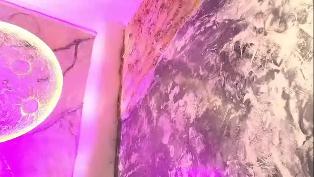 Image 8 of katierouge Stream on Chaturbate on 19 hours ago