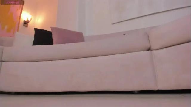 Image 4 of katiestonne Stream on Chaturbate on 1 month ago