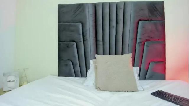 Image 11 of katiia_sweet_ Stream on Chaturbate on 1 month ago