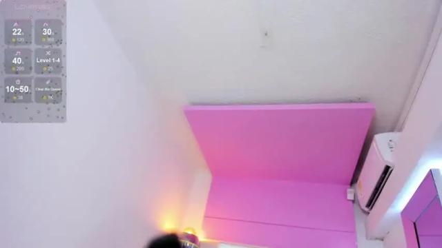 Image 10 of katiieevansx Stream on Chaturbate on 18 months ago