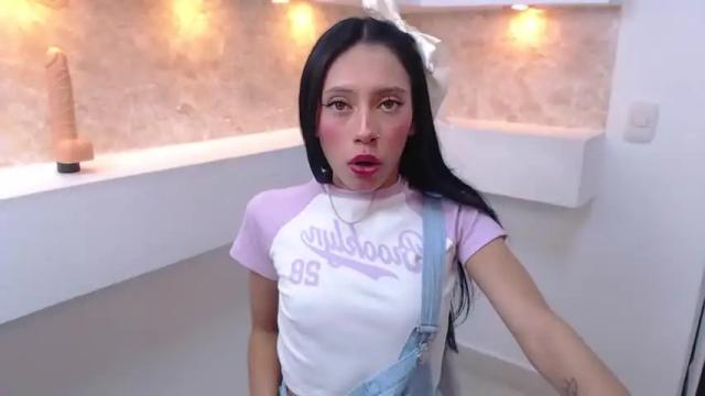 Image 8 of katinacifuentes Stream on Chaturbate on 12 months ago