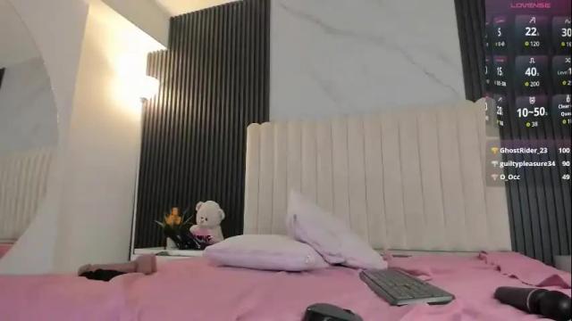 Image 3 of katiuskadreams Stream on Chaturbate on 2 months ago