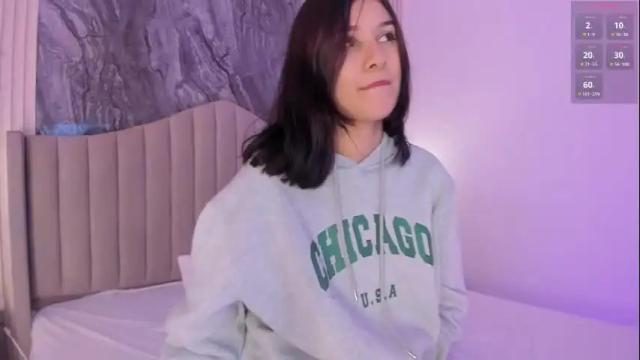 Image 3 of katiuskadreams Stream on Chaturbate on 1 month ago