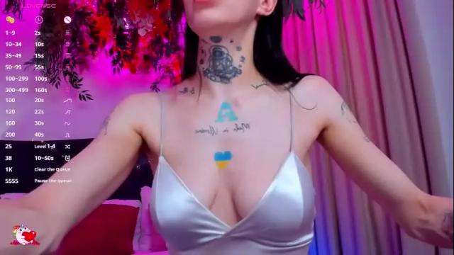 Image 2 of katiwild Stream on Chaturbate on 1 month ago
