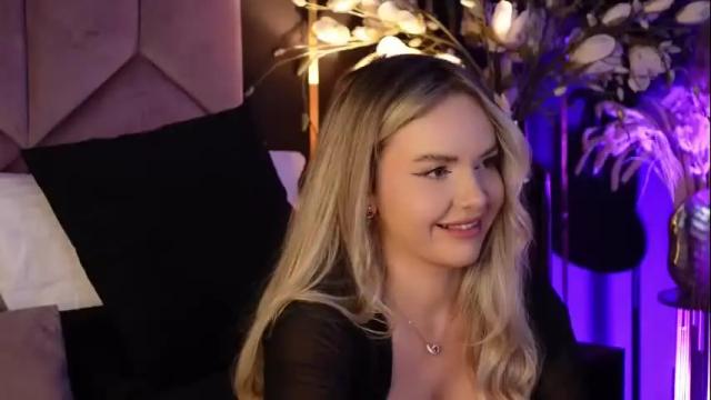 Image 10 of katjolie Stream on Chaturbate on 3 days ago