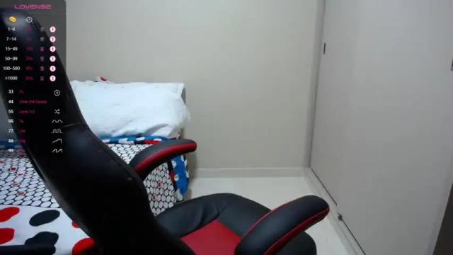 Image 7 of katlin_hot_ Stream on Chaturbate on 21 months ago